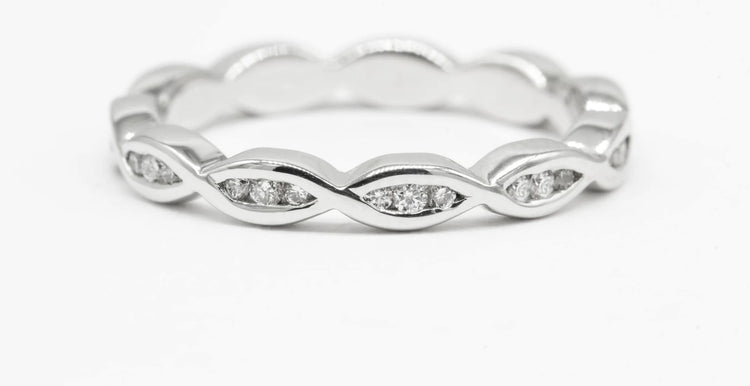 Entwined & Knot