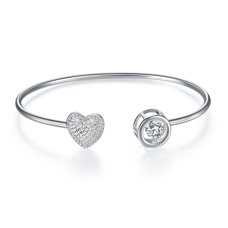 Pulsera con corazón pavé y piedras danzantes