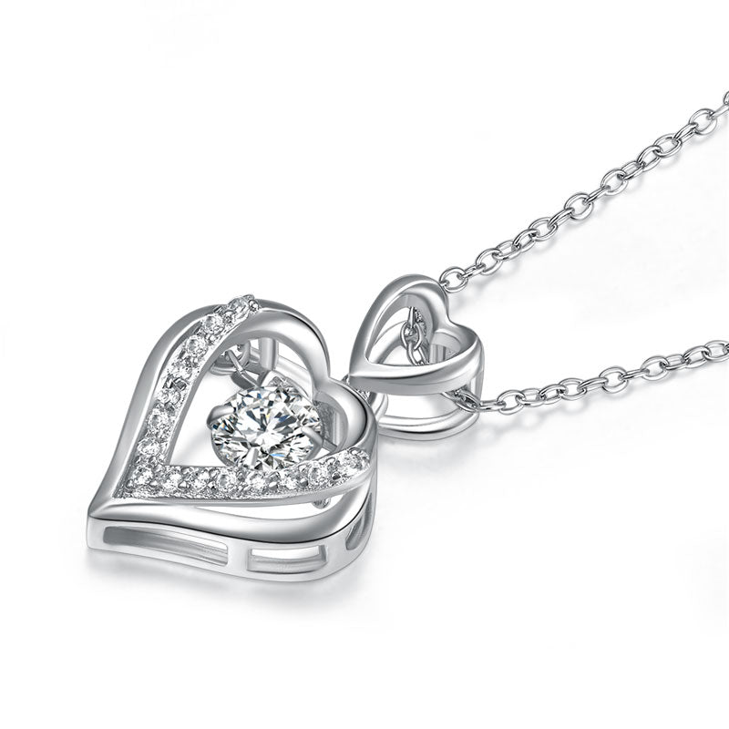 Collar con colgante de piedra danzante de corazones