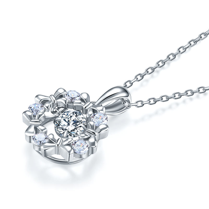 Collar con colgante de piedra danzante con círculo de cinta