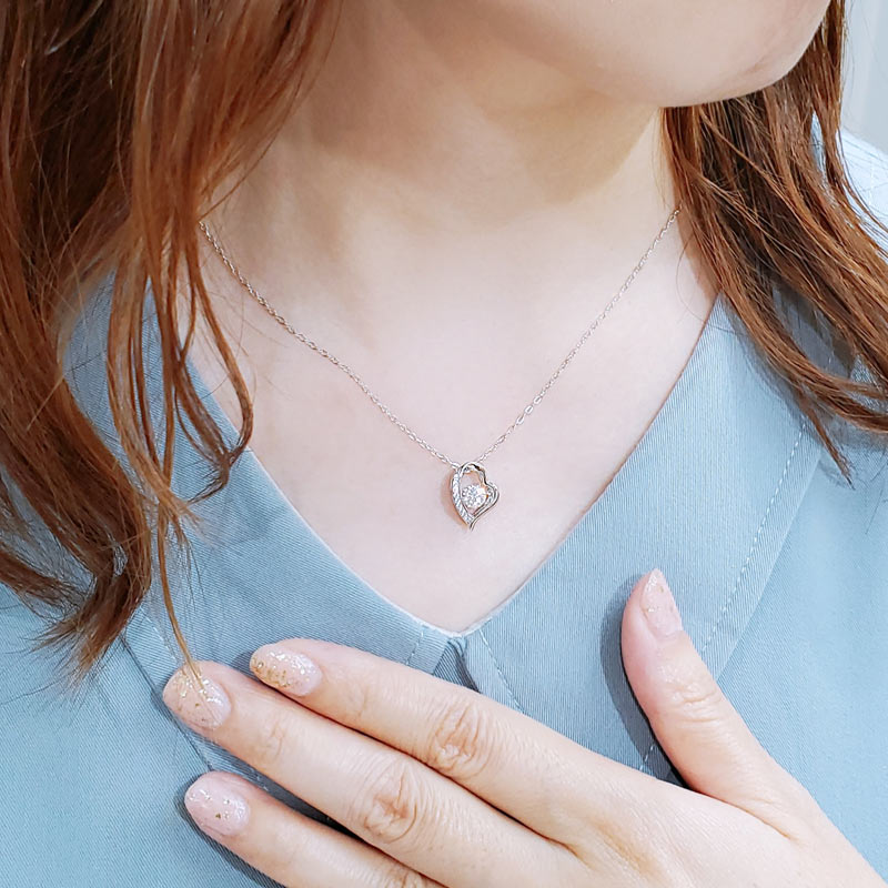 0.5 CT. Moissanite Diamond Dancing Stone Heart Pendant Necklace