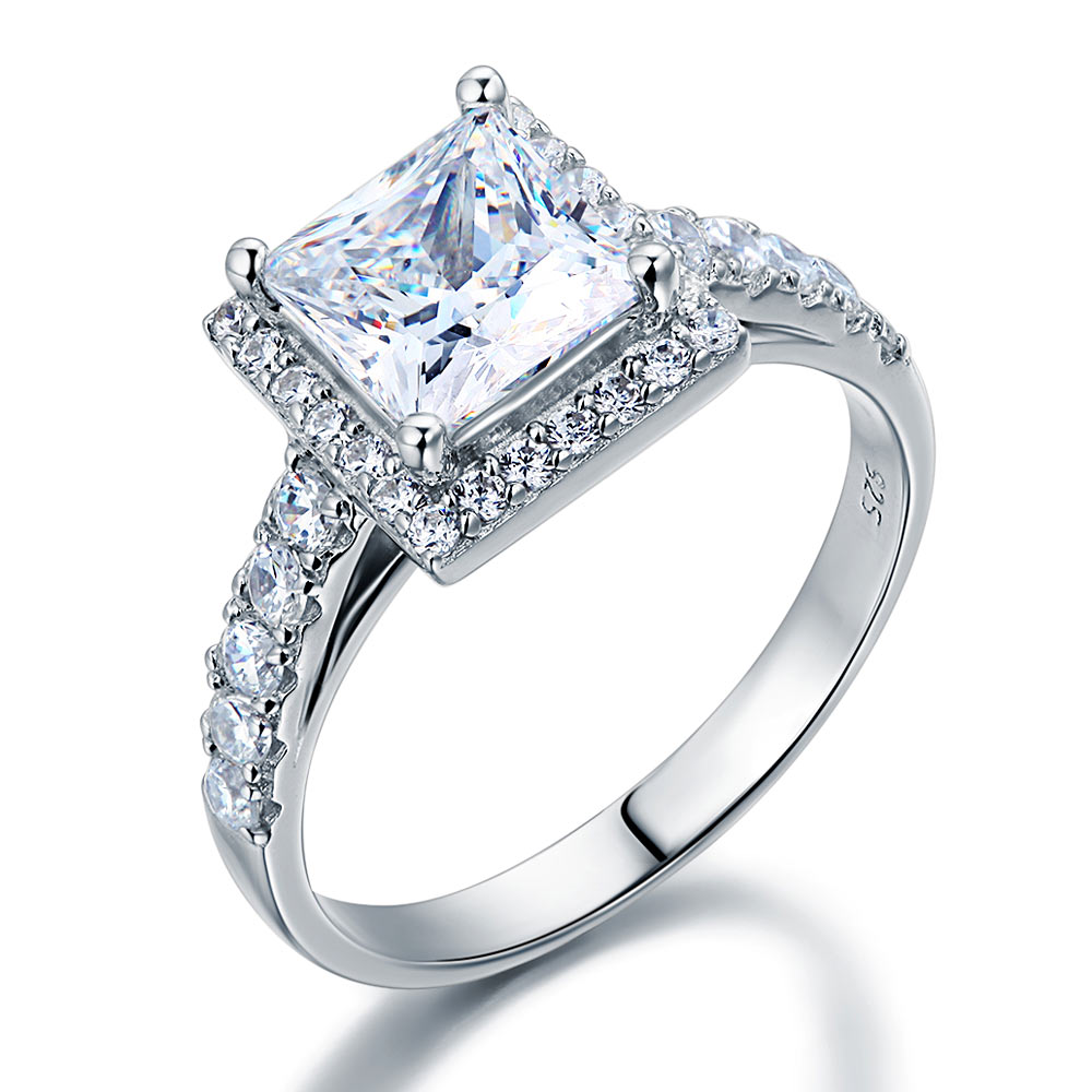 1.5 CT. Princess Cut Simulated Diamond Halo Ring in Sterling Silver