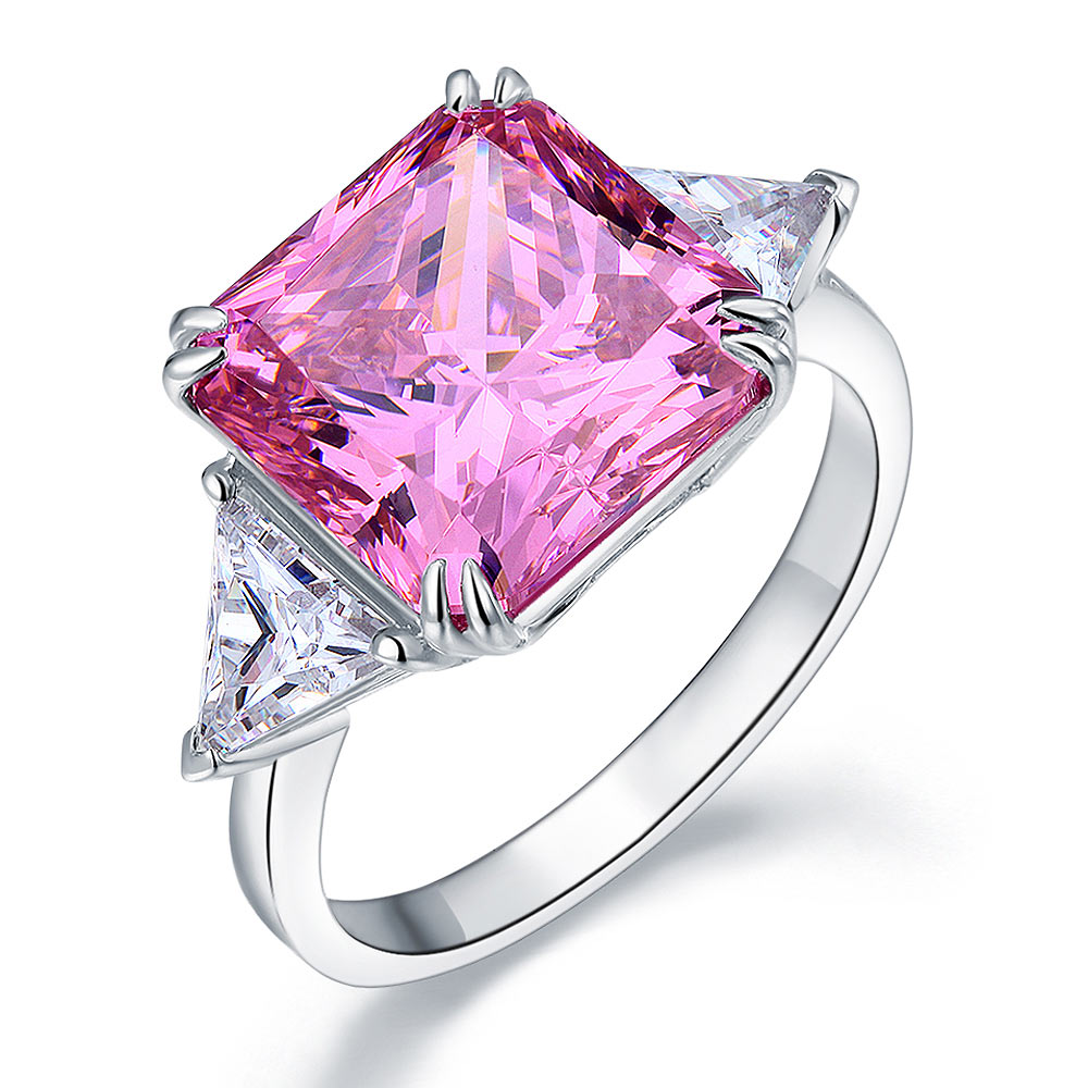 Bague en argent sterling avec trois diamants synthétiques roses taille princesse de 8 carats