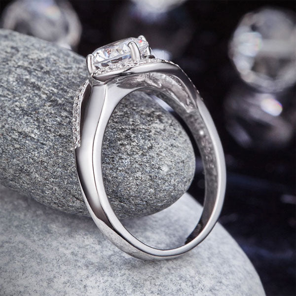 1.25 CT. Round Simulated Diamond Twist Curl Ring in Sterling Silver