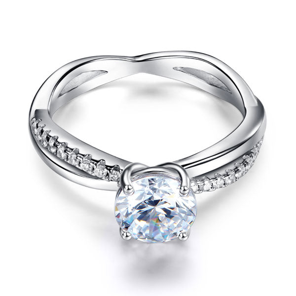 1.25 CT. Round Brilliant Cut Simulated Diamond Entwined Ring in Sterling Silver