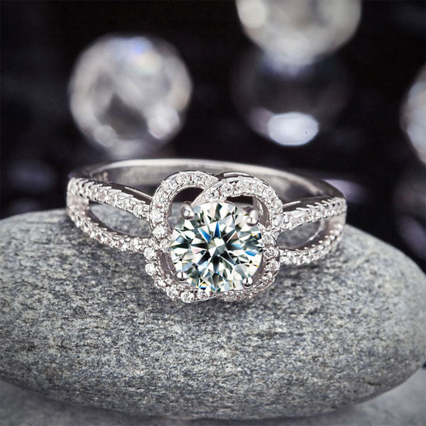 1 CT. Round Brilliant Cut Simulated Diamond Floral Halo Ring in Sterling Silver
