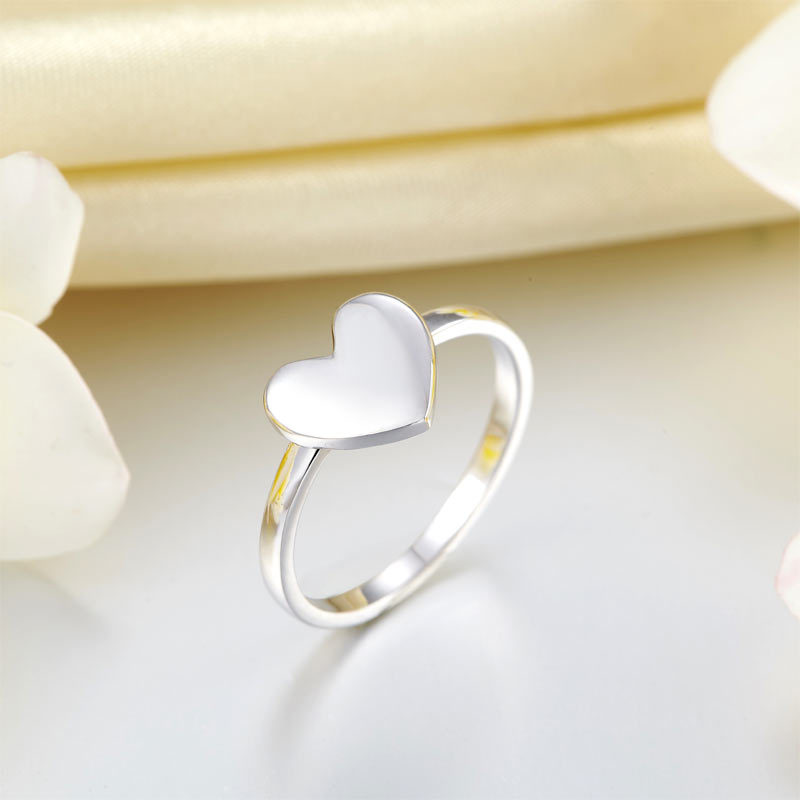 Anillo de corazón en plata de ley
