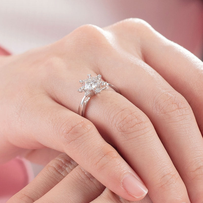 1 CT. Round Moissanite Diamond Flower Halo Engagement Ring in Sterling Silver