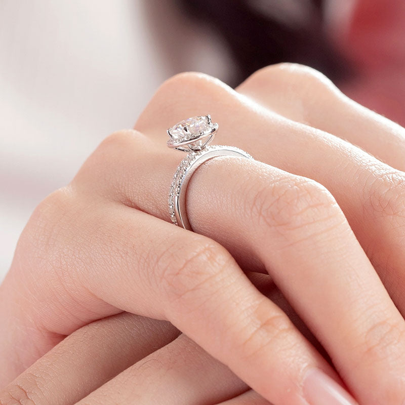1 CT. Round Moissanite Diamond Halo Bridal Set in Sterling Silver