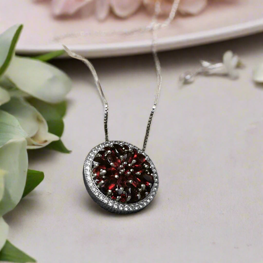Collier pendentif rond en argent sterling avec grenat rouge GRACE