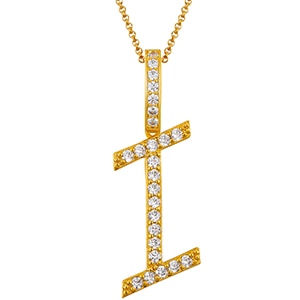 Collar con colgante inicial de moissanita en plata de ley bañada en oro