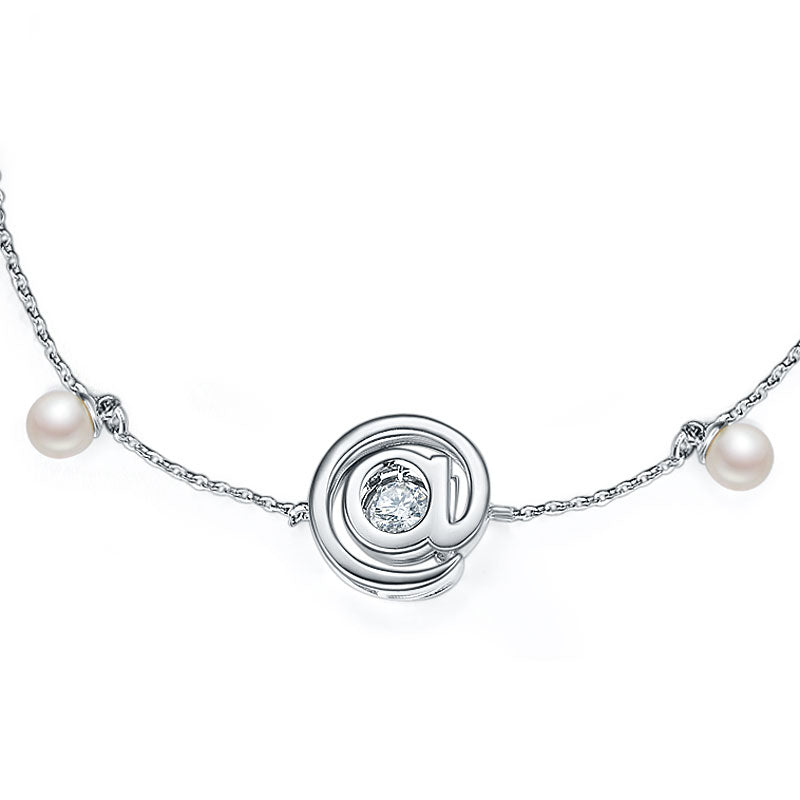 0.1 CT. Moissanite Diamond Dancing Stone with Freshwater Pearls @ Bracelet