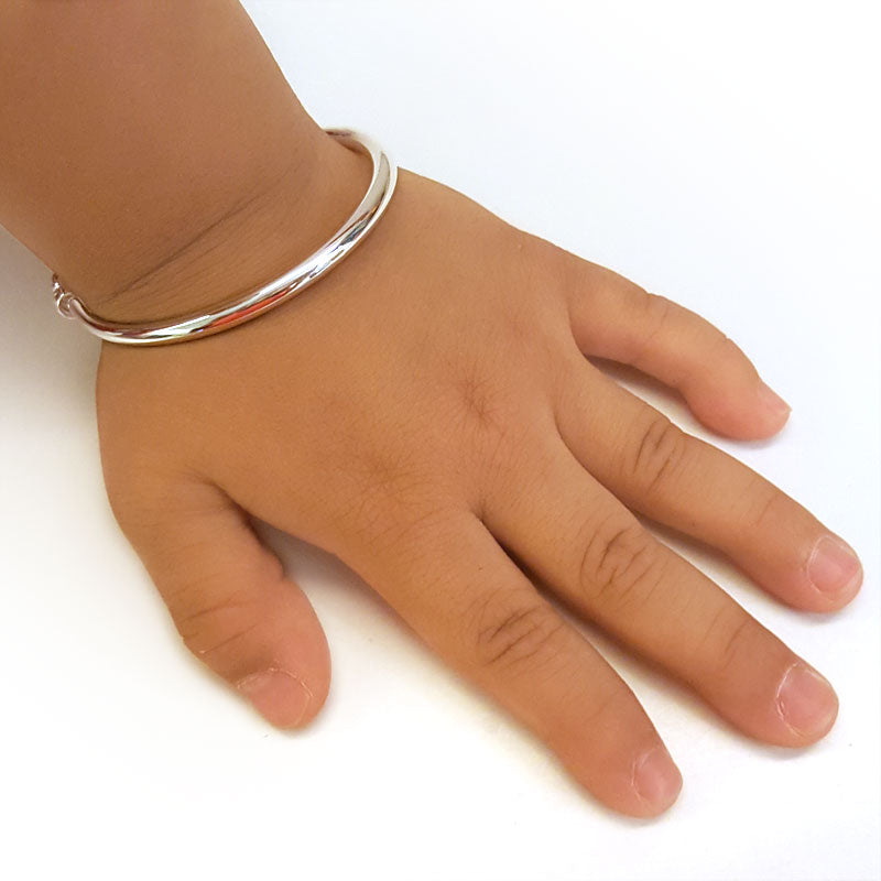 Pulsera ajustable de plata pura para niñas