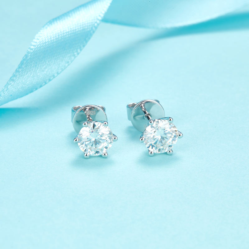 0.5 CT. Moissanite Diamond Stud Earrings in Sterling Silver