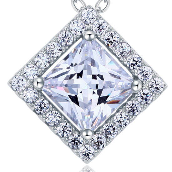 1.5 CT. Princess Cut Simulated Diamond Pendant Necklace in Sterling Silver