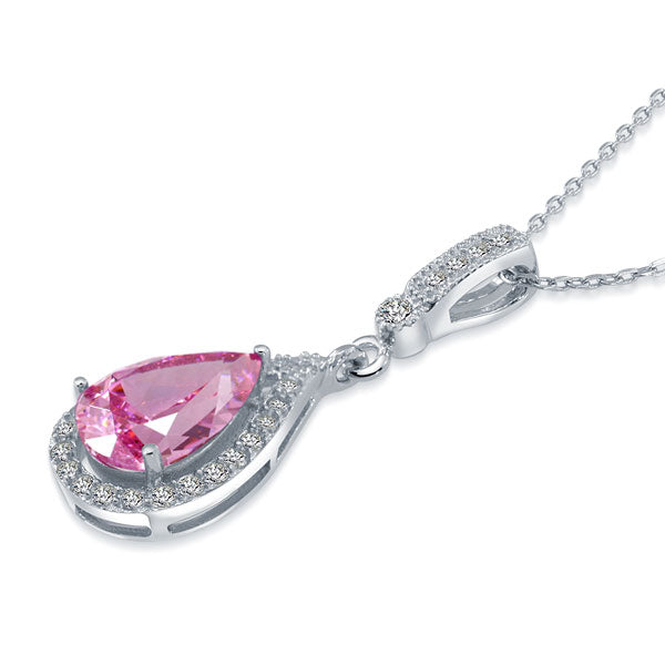 Collar con colgante de halo de lágrima con diamantes simulados rosas de 3 quilates en plata de ley