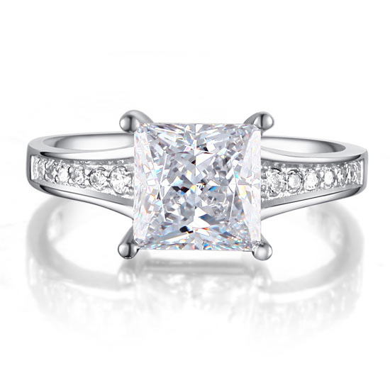 1.5 CT. Princess Cut Simulated Diamond Ring in Sterling Silver
