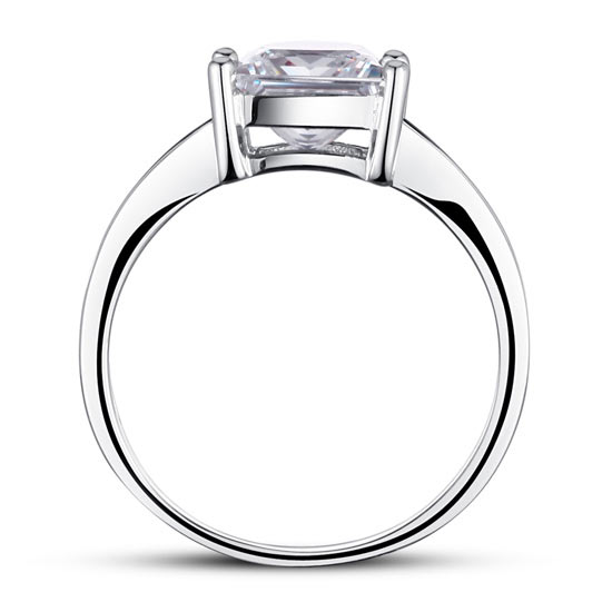 1.5 CT. Princess Cut Simulated Diamond Ring in Sterling Silver