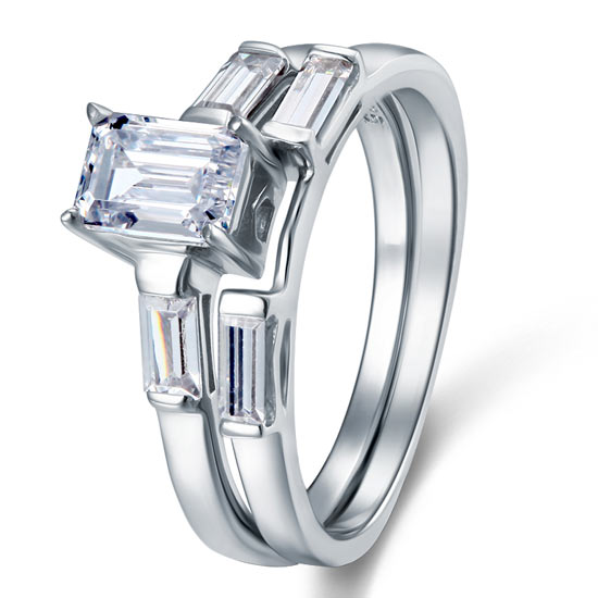 1 CT. Emerald Cut Simulated Diamond Bridal Set in Sterling Silver