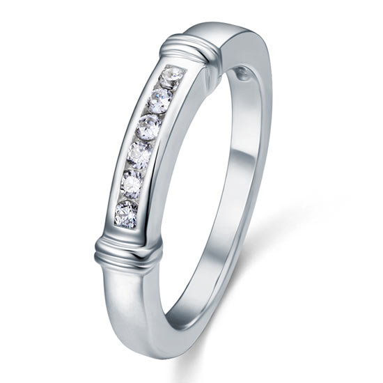 Alliance en argent sterling sertie de diamants synthétiques