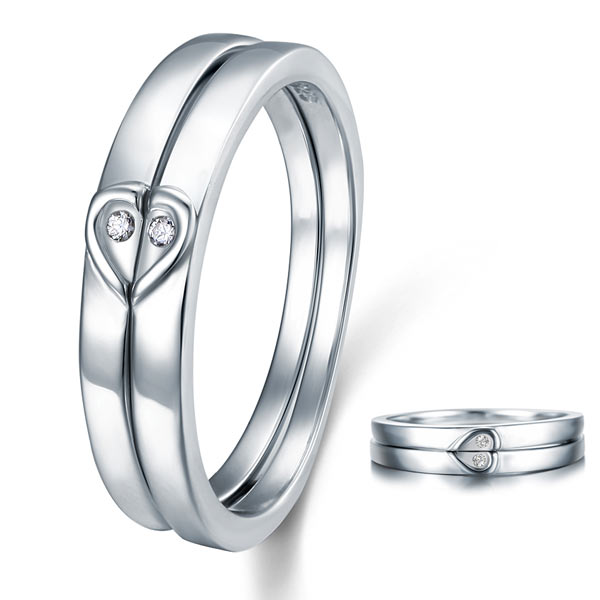 Alliance en argent sterling avec diamants simulés en forme de cœur
