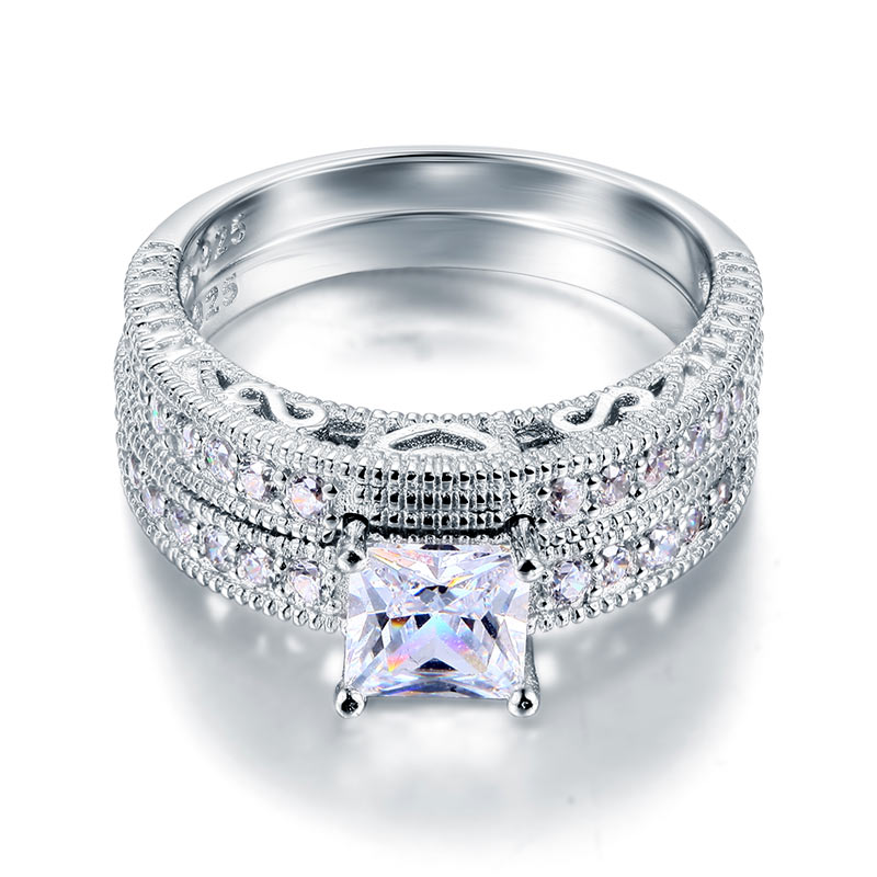 1 CT. Princess Cut Simulated Diamond Milgrain Bridal Set in Sterling Silver