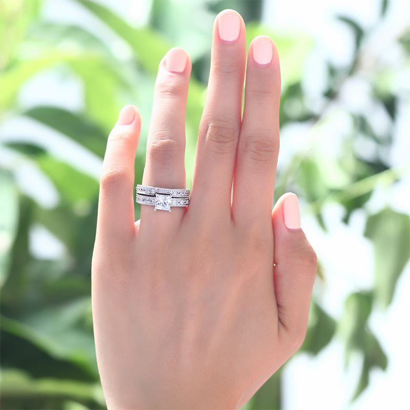 1 CT. Princess Cut Simulated Diamond Milgrain Bridal Set in Sterling Silver