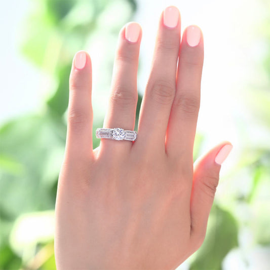 1 CT. Round Simulated Diamond Vintage Style Ring in Sterling Silver