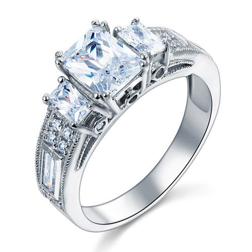 Anillo vintage de tres piedras con diamantes simulados de 1,5 quilates en plata de ley