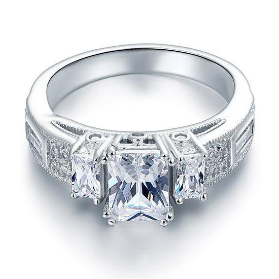 Anillo vintage de tres piedras con diamantes simulados de 1,5 quilates en plata de ley