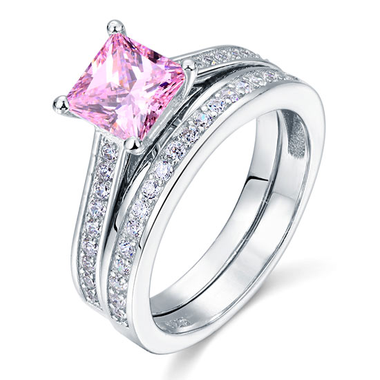 1.5 CT. Princess Cut Pink Simulated Diamond Bridal Set in Sterling Silver