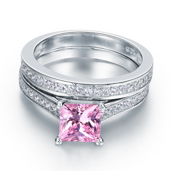 1.5 CT. Princess Cut Pink Simulated Diamond Bridal Set in Sterling Silver