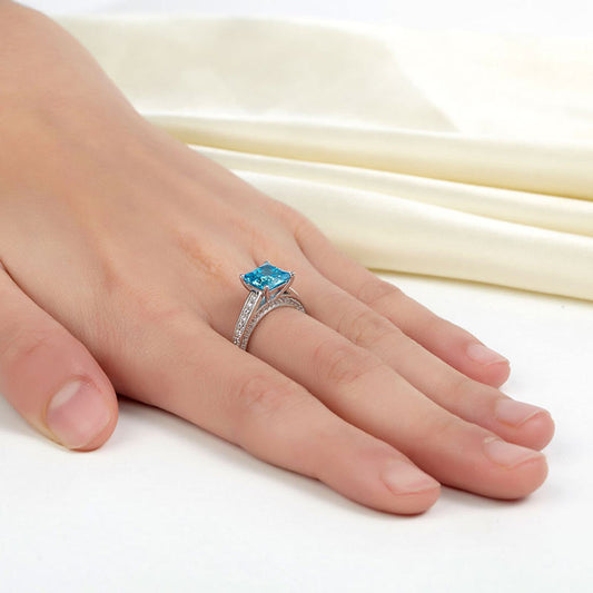 1.5 CT. Princess Cut Aqua Blue Simulated Diamond Engagement Ring in Sterling Silver
