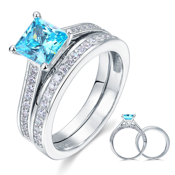 1.5 CT. Princess Cut Aqua Blue Simulated Diamond Bridal Set in Sterling Silver