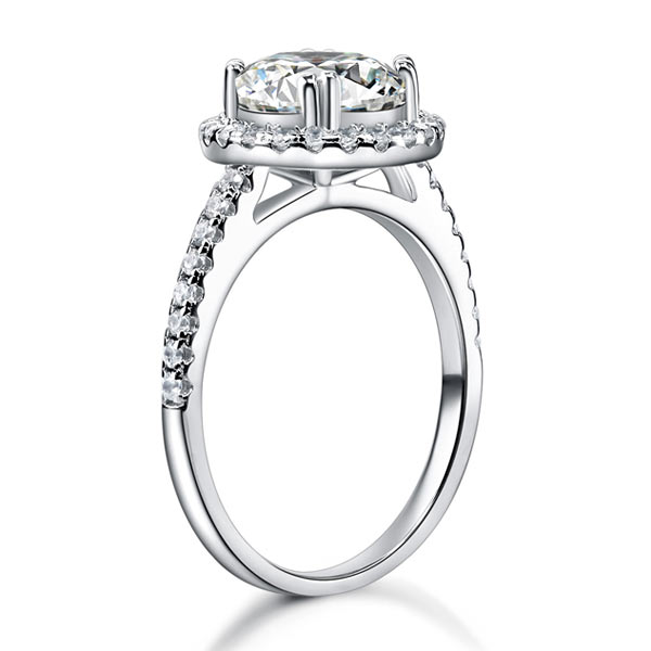 Anillo de halo de diamantes simulados redondos de 2 quilates en plata de ley