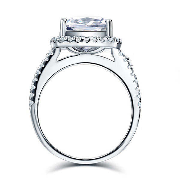 Bague halo en argent sterling avec diamants synthétiques taille coussin de 5 carats