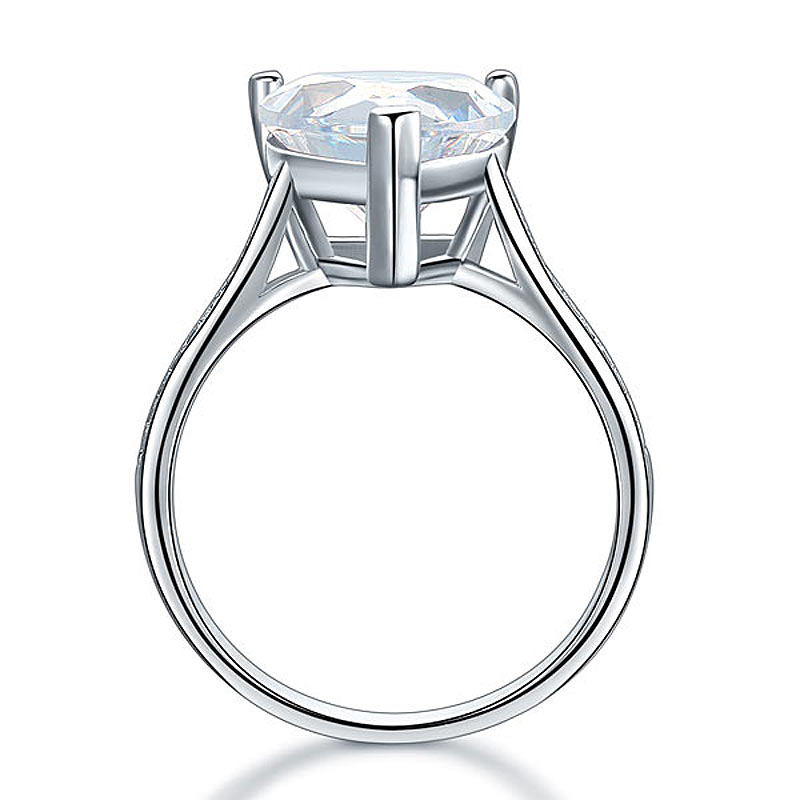 Anillo de plata de ley con diamante simulado de corte de corazón de 3,5 quilates