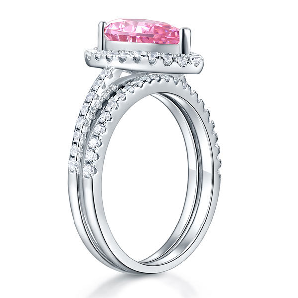 2 CT. Pear Cut Pink Simulated Diamond Halo Bridal Set in Sterling Silver
