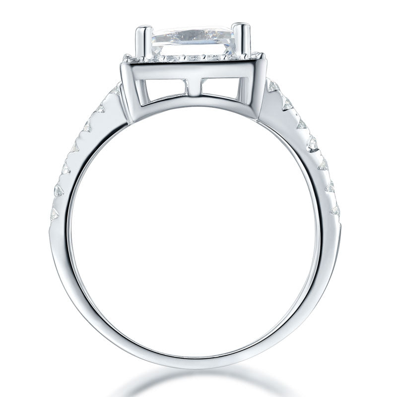 1.5 CT. Princess Cut Simulated Diamond Halo Ring in Sterling Silver