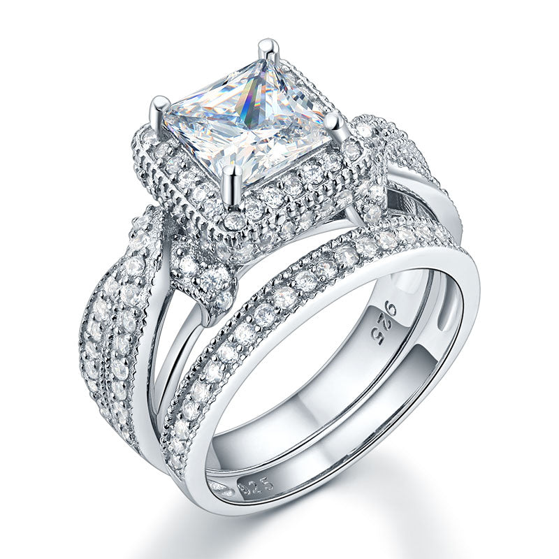 1.5 CT Princess Cut Simulated Diamond Milgrain Split Shank Bridal Set in Sterling Silver