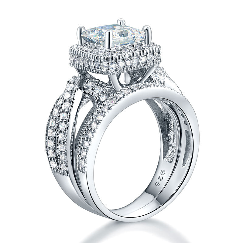 1.5 CT Princess Cut Simulated Diamond Milgrain Split Shank Bridal Set in Sterling Silver