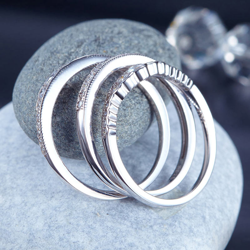 Anillo de bodas de aniversario de tres piezas con diamantes simulados pavé en plata de ley