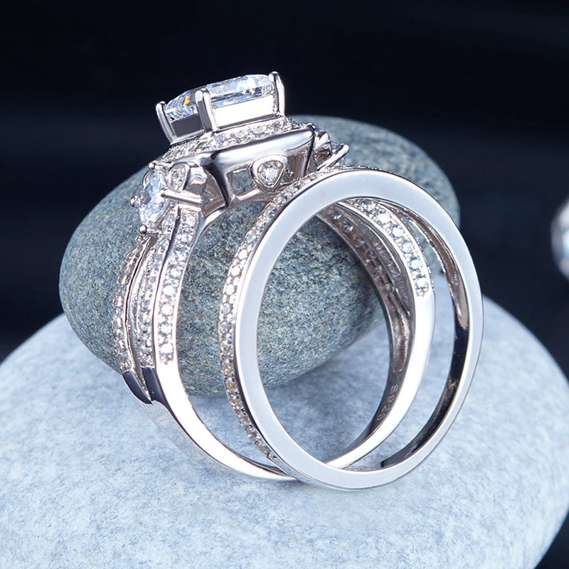 1 CT. Princess Cut Halo Simulated Diamond Bridal Set in Sterling Silver