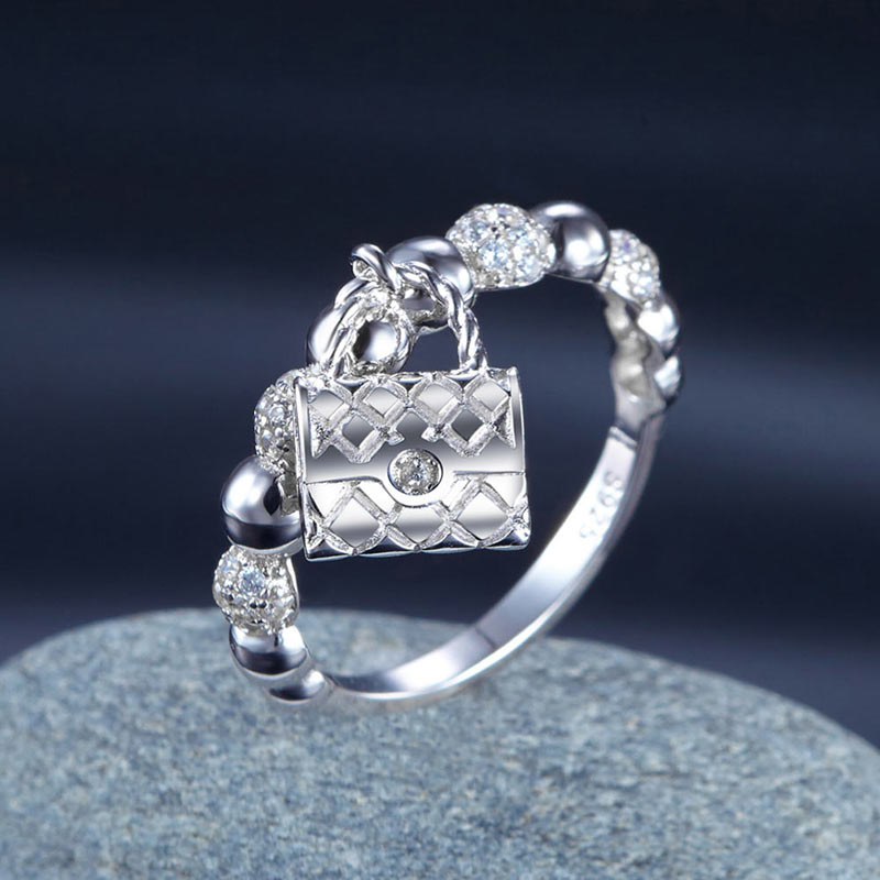 Bague pendante en argent sterling avec perles en diamant simulé