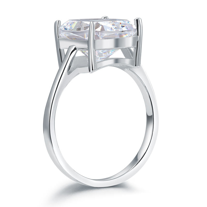 Bague solitaire en argent sterling avec diamant synthétique taille coussin de 6 carats