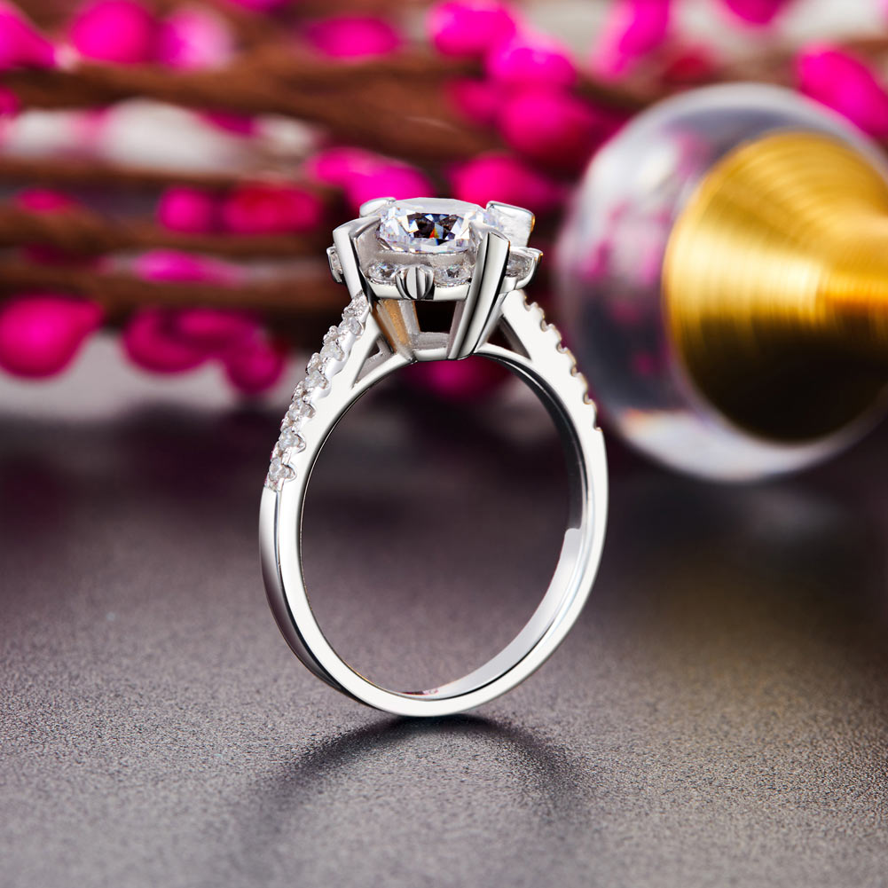 1 CT. Simulated Diamond Flower Snowflake Ring in Sterling Silver