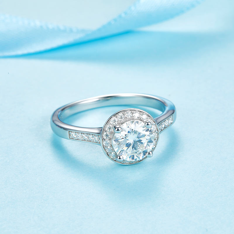 1 CT. Round Moissanite Diamond Halo Engagement Ring in Sterling Silver