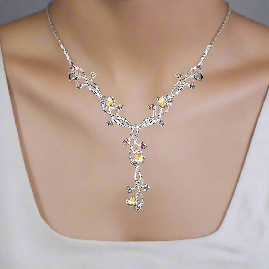Collar nupcial floral con piedras preciosas GRACE en plata de ley