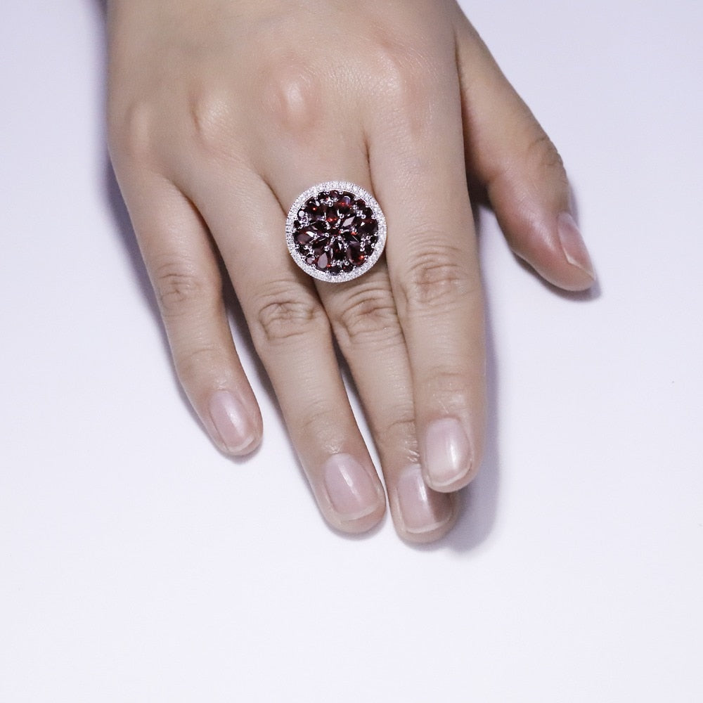 Conjunto de pendientes y anillos con granate rojo GRACE en plata de ley