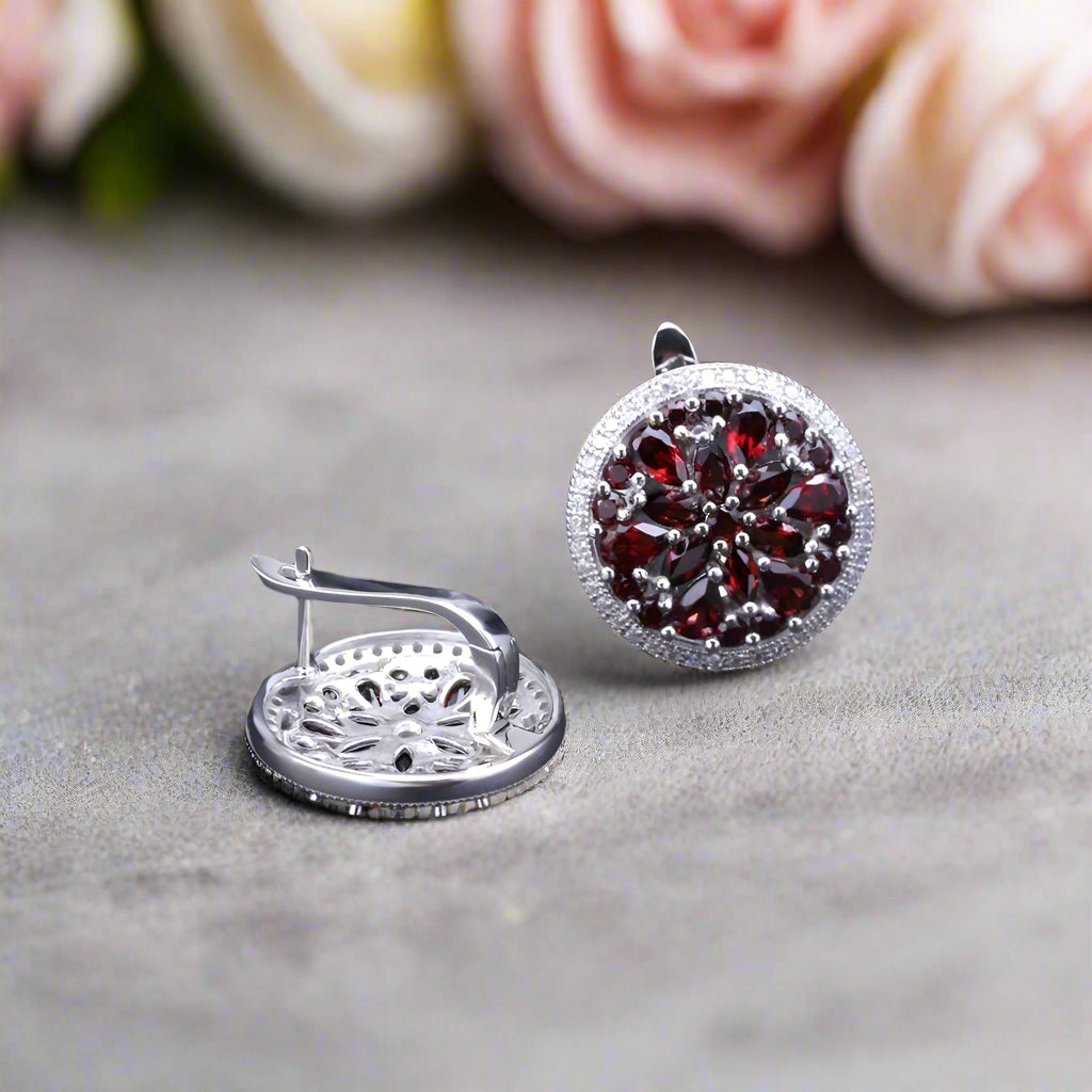 Conjunto de pendientes y anillos con granate rojo GRACE en plata de ley